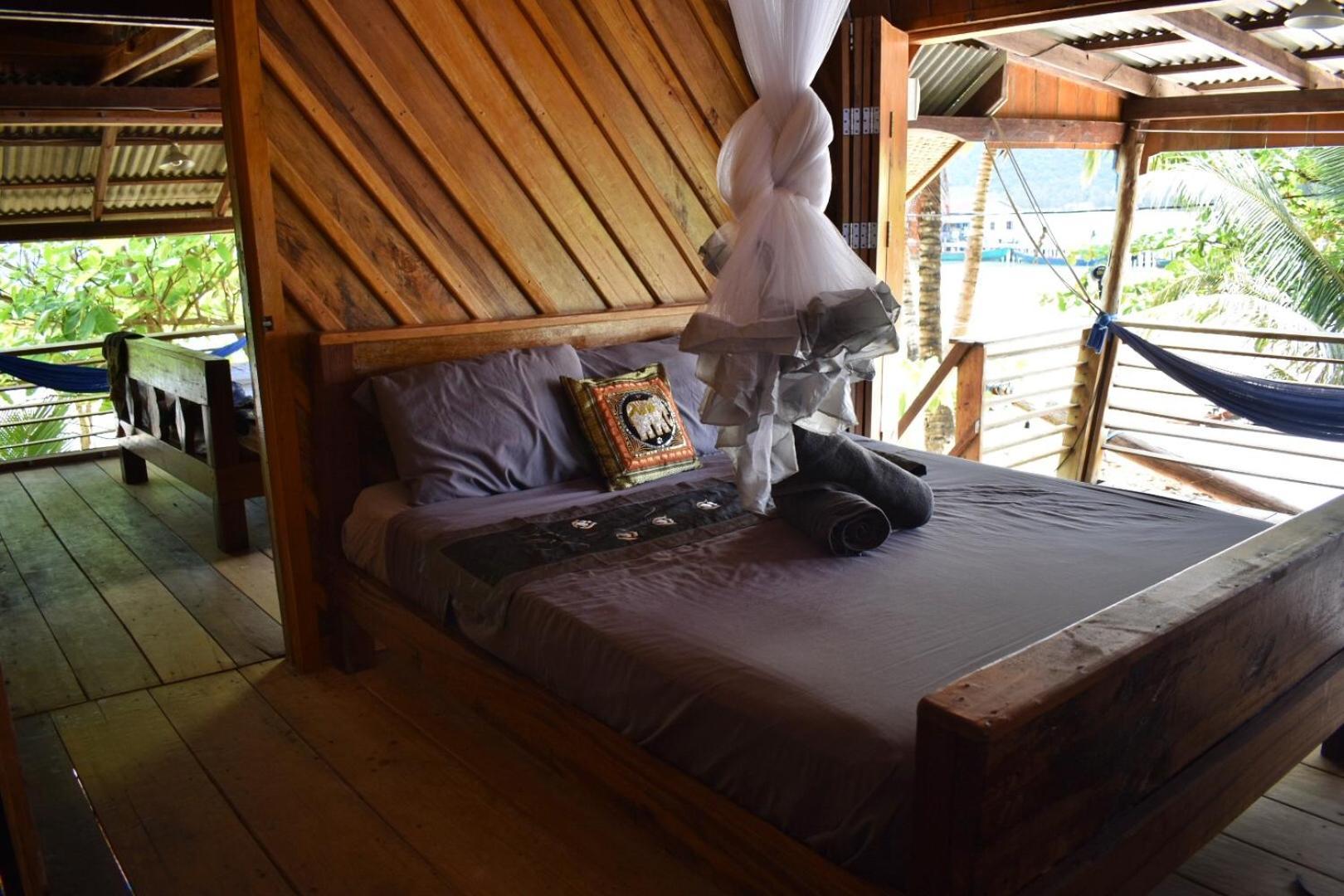 Beach House Cambodia Koh Rong Samlon Eksteriør billede
